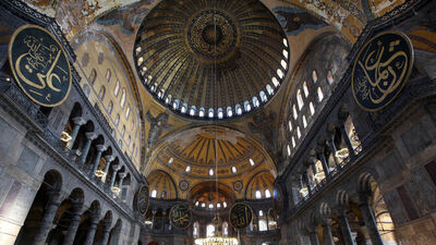 Ayasofya cami mi olmalı, müze mi kalmalı?