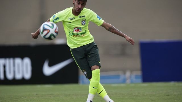 Neymar'dan sıradışı penaltı!