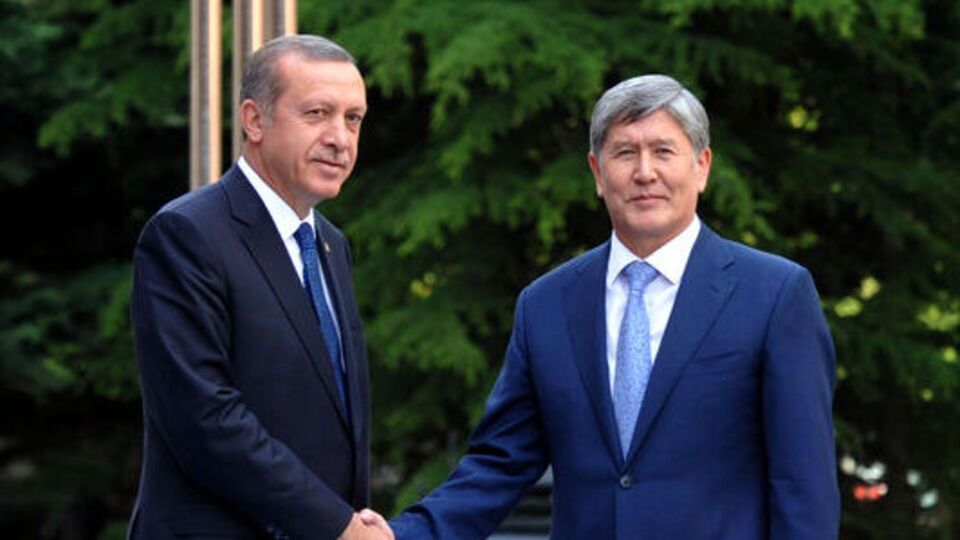 Kırgızistan Cumhurbaşkanı Başbakan Erdoğan ile görüşüyor