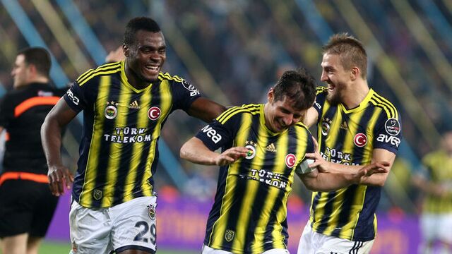 Emre'ye çok sürpriz teklif