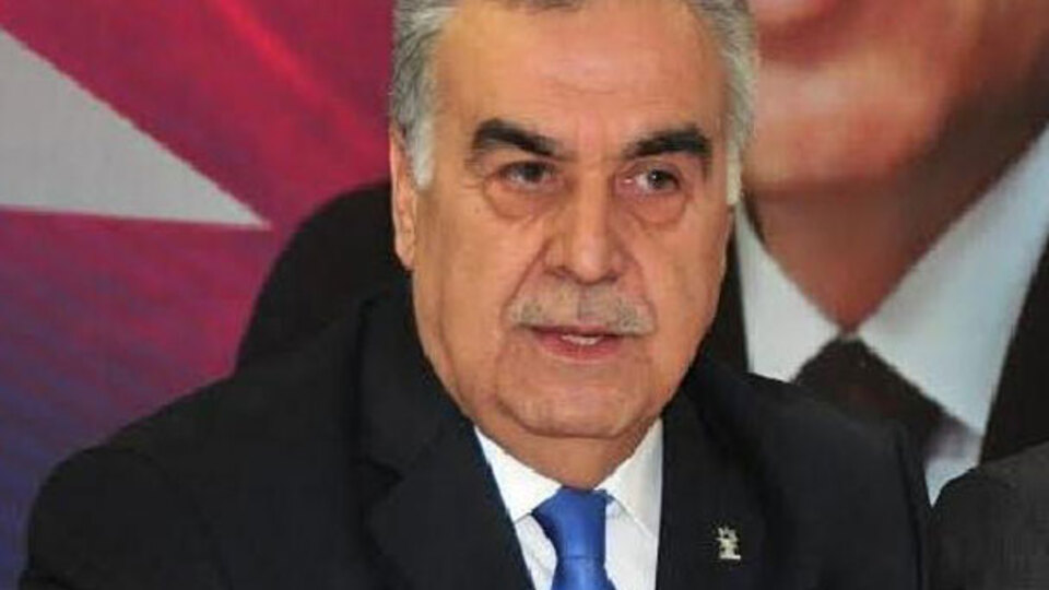 Ak Parti'de toplu istifa!