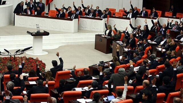 TBMM'de yeni yargı paketi görüşülüyor