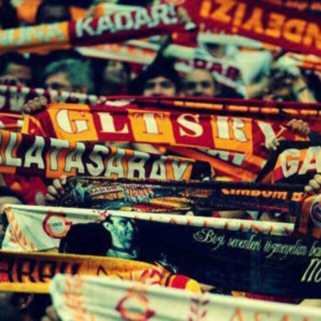 UEFA, G.Saray'ı kapak yaptı