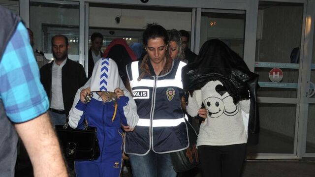 Apart dairelere fuhuş baskını