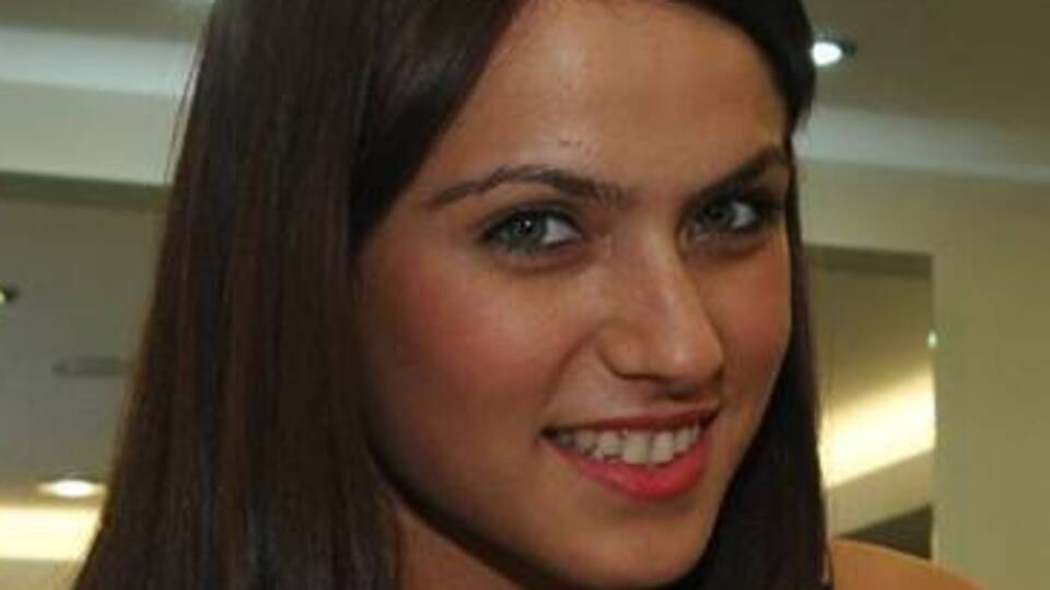 Sevgilisinin peşini bırakmıyor