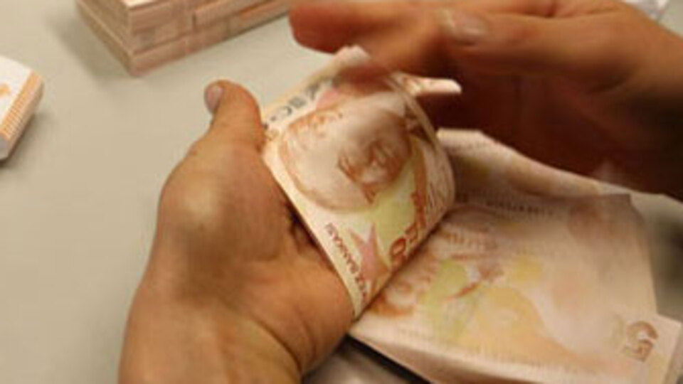 2500 liralık asgari ücret geliyor!