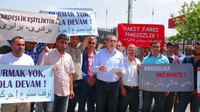 TIR şoförleri isyan etti!