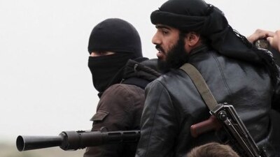 IŞİD Musul'da kontrolü ele geçiriyor