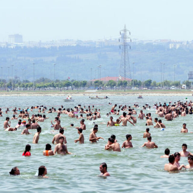 İstanbul'da plaj sezonu başlıyor