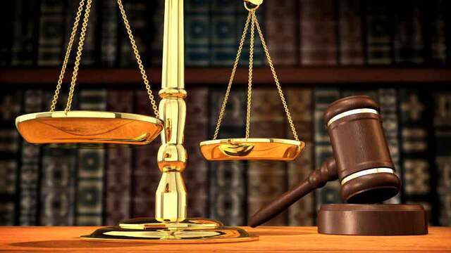 Cezaevine girmek için bayrak yaktı; beraati Yargıtay'a takıldı