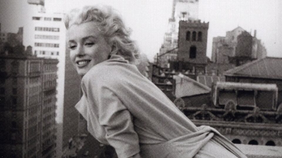 Eve girme vakti Marilyn...