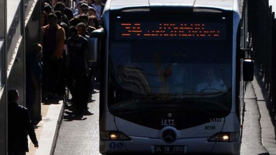 Darülaceze (PER-PA) metrobüs istasyonu kapatılıyor