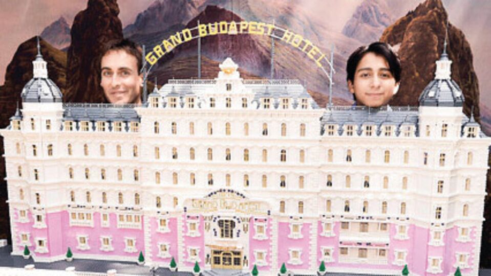 50 bin parça legoyla Büyük Budapeşte Oteli