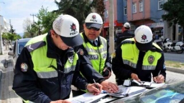 Haziran güneşi sürücüleri yaktı!