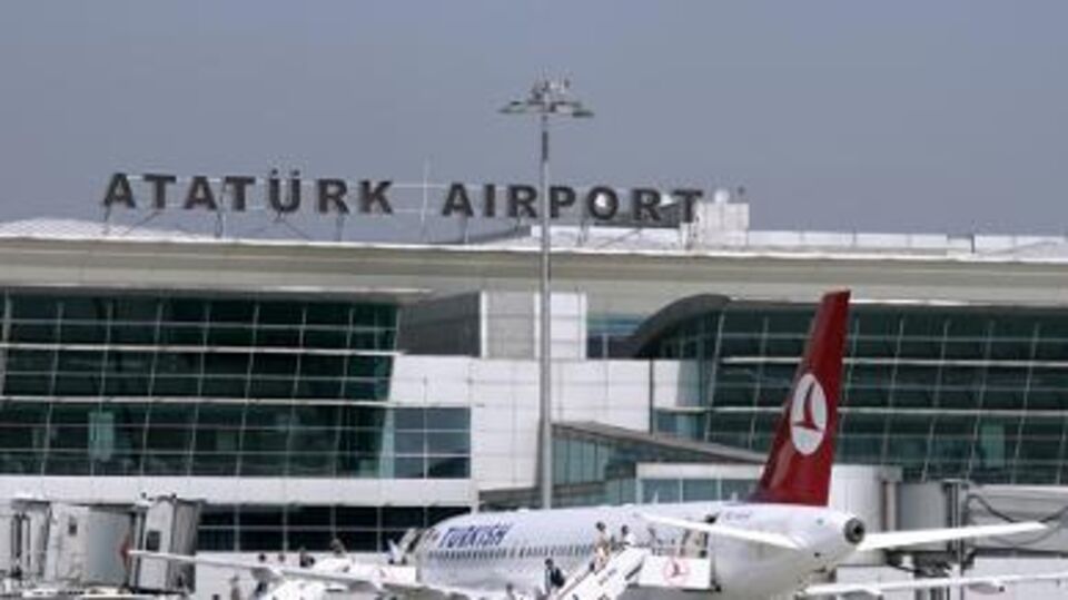 Atatürk Havalimanı'nda tarihi rekor!