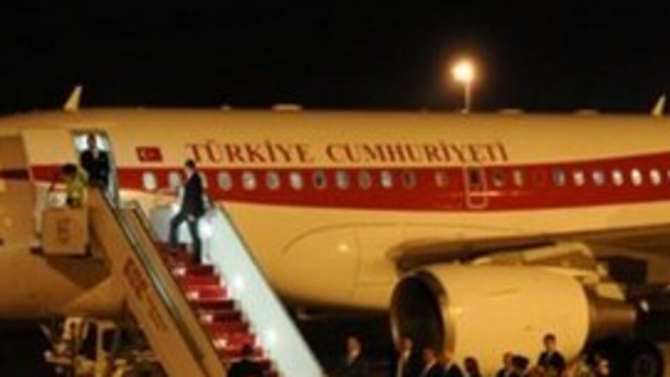 Başbakan Erdoğan, yurda döndü