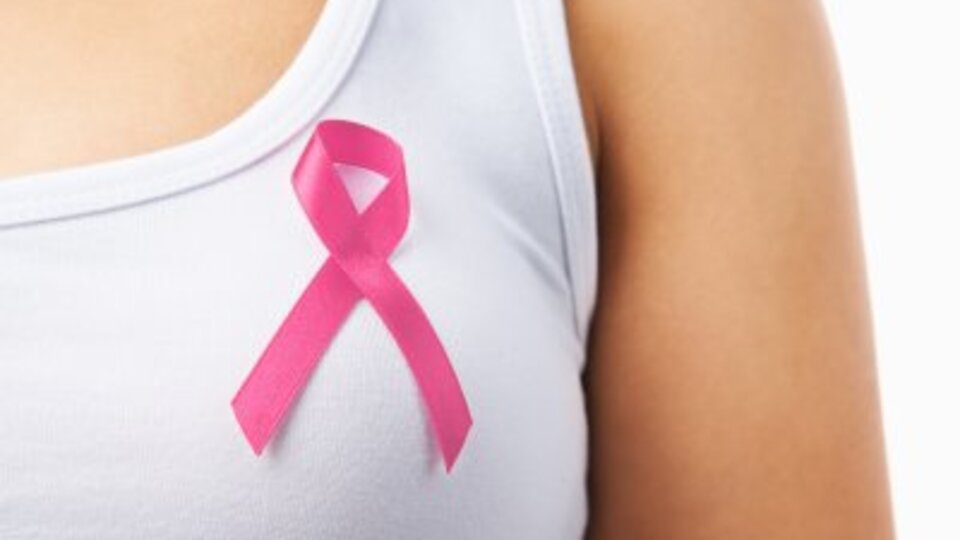 Meme kanseri yaşı 20'lere düştü