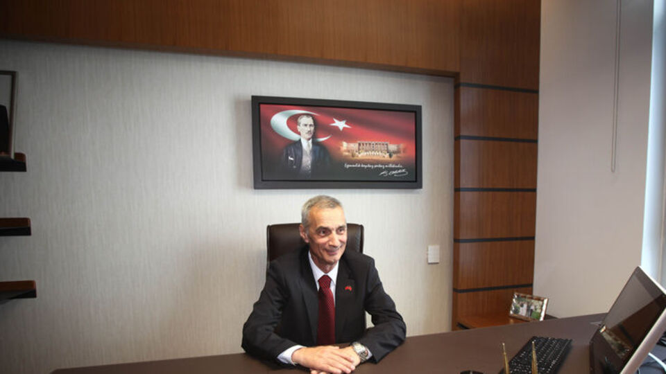 Engin Alan Meclis'te yemin etti