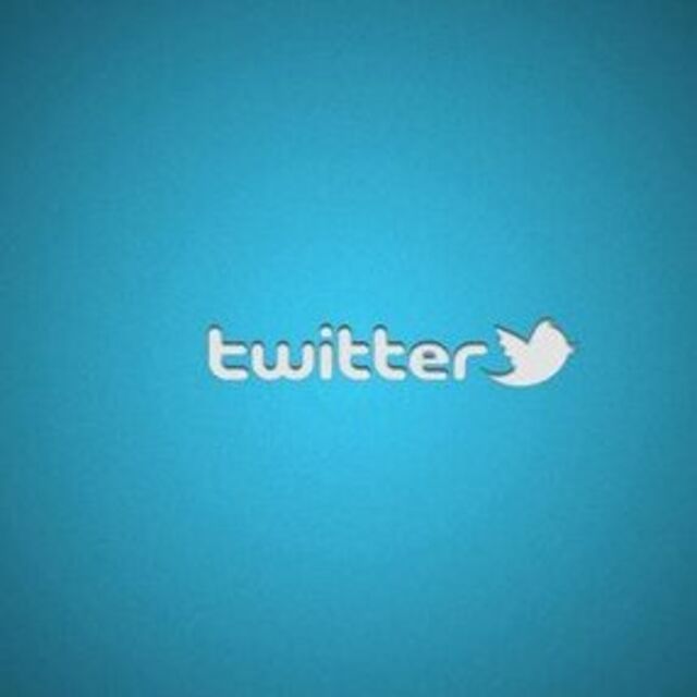 Retweet gidiyor, alıntılama geliyor