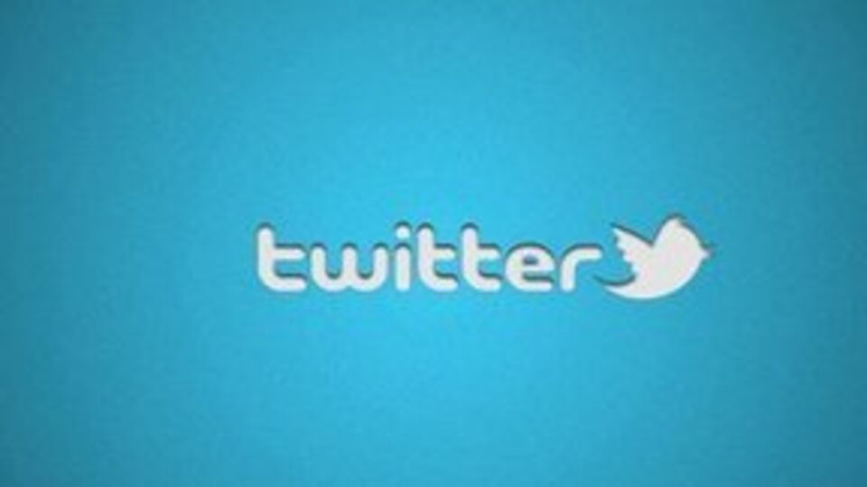 Retweet gidiyor, alıntılama geliyor