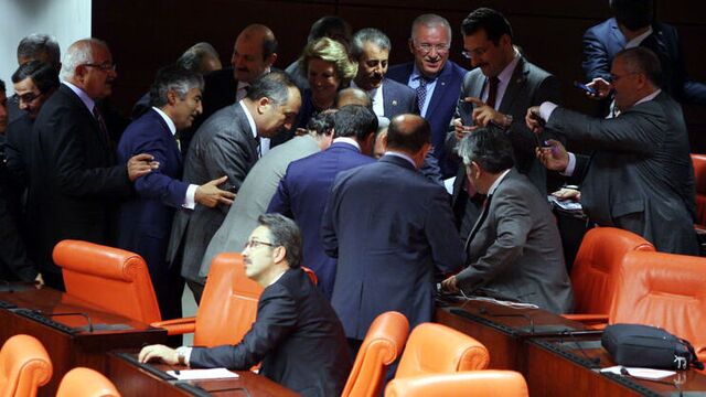Başbakan Erdoğan için imza toplandı!