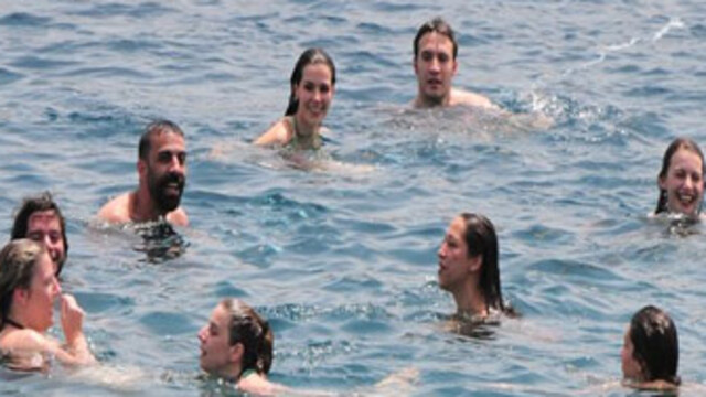 Ünlülerin Bodrum çıkartması