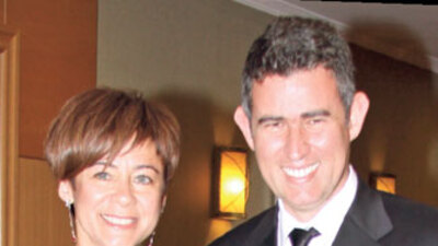 Feyzioğlu 23 yıllık eşinden boşandı