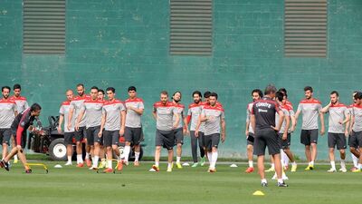 Milli maçlar Saracoğlu'nda