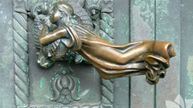 İlginç kapı tokmakları