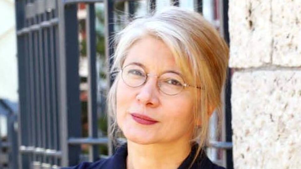 "Çatı benim, çatı benim diye şişinip duran adam..."