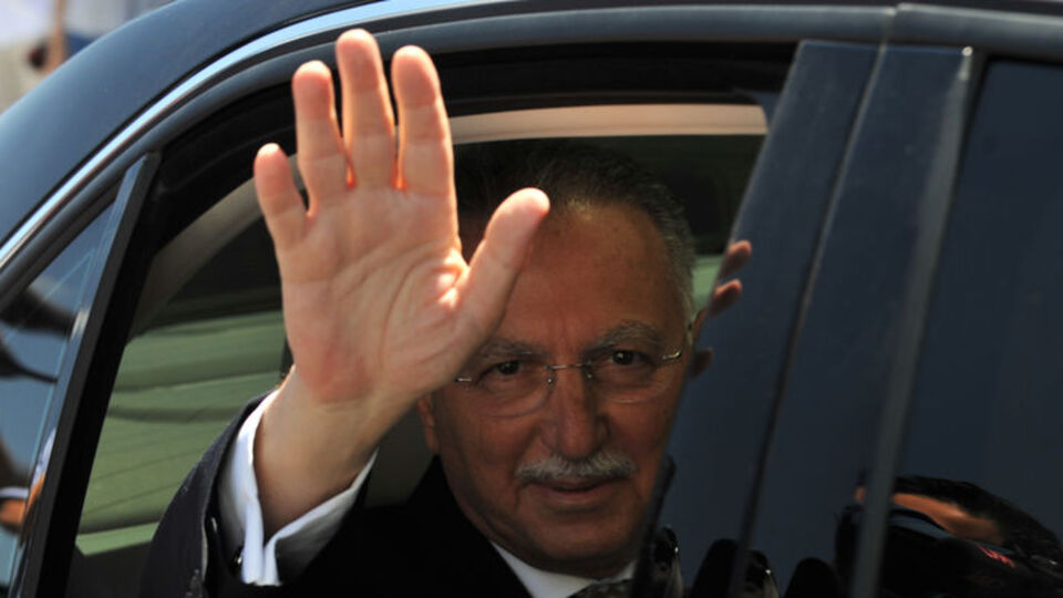 İhsanoğlu'ndan 'tahrik' açıklaması!