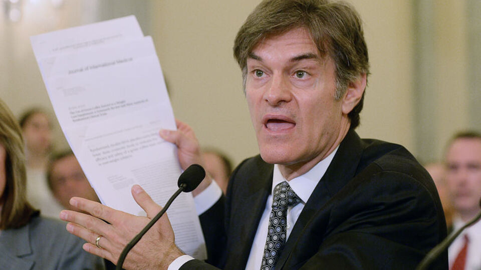 Dr. Mehmet Öz 'mucize'lerine Bakanlık'tan yasak!