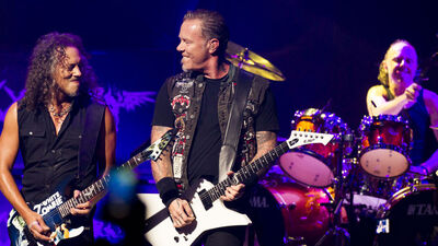Metallica'dan tuhaf istek!