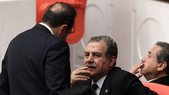 4 eski bakan için soruşturma komisyonu oluşturuldu
