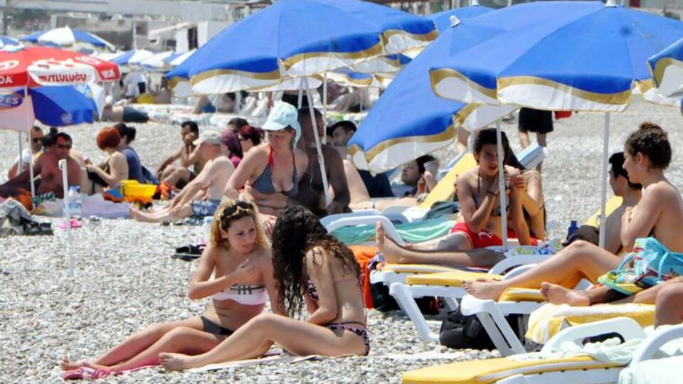 Plajda gizli kamera şoku!