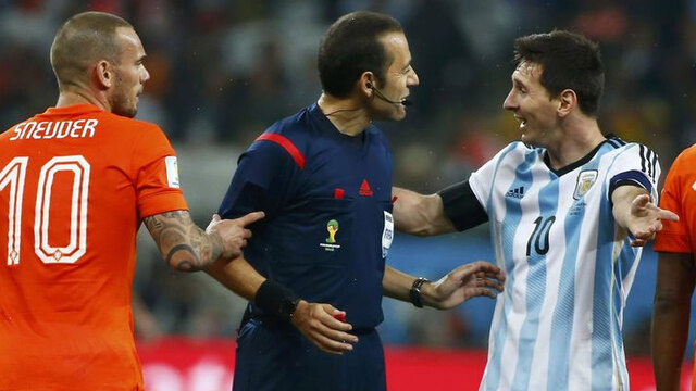 Büyüksün Cüneyt Çakır!