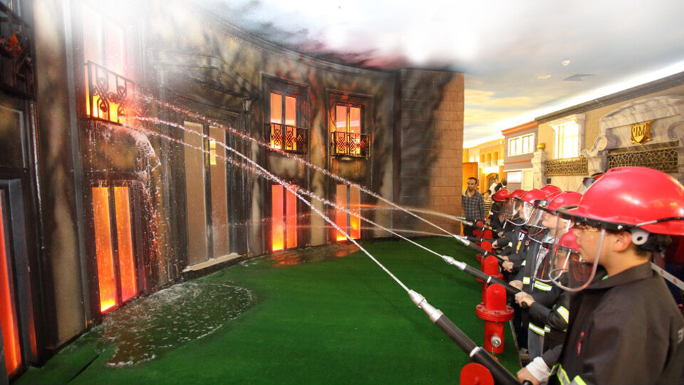 Minopolis'te eğlenirken meslekleri tanıyorlar