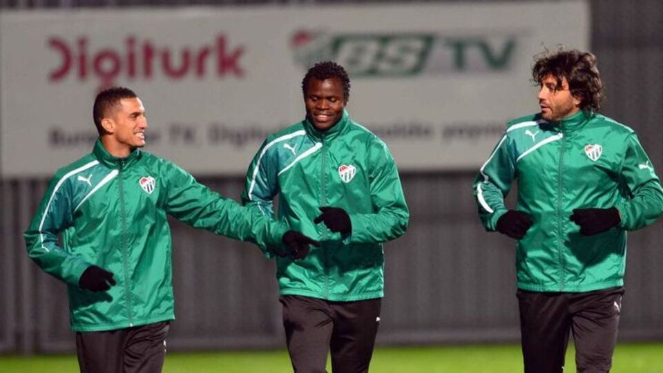 Frey ve Taiwo yolcu