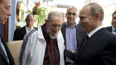 Putin, Fidel Castro ile görüştü