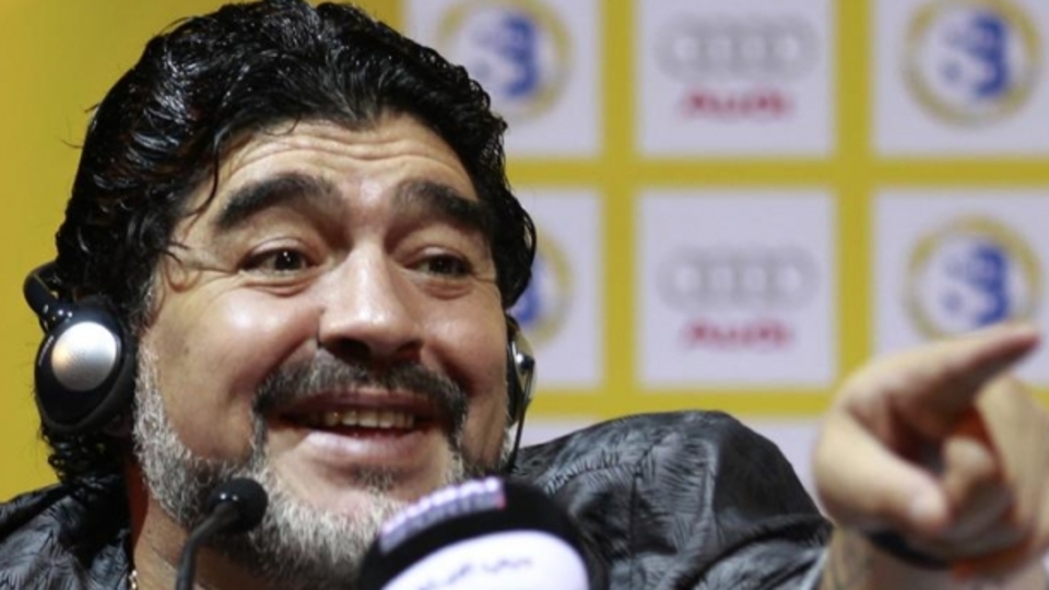 Maradona'dan çıldırtan şarkı
