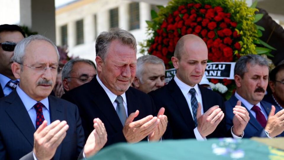 Gözyaşları sel oldu