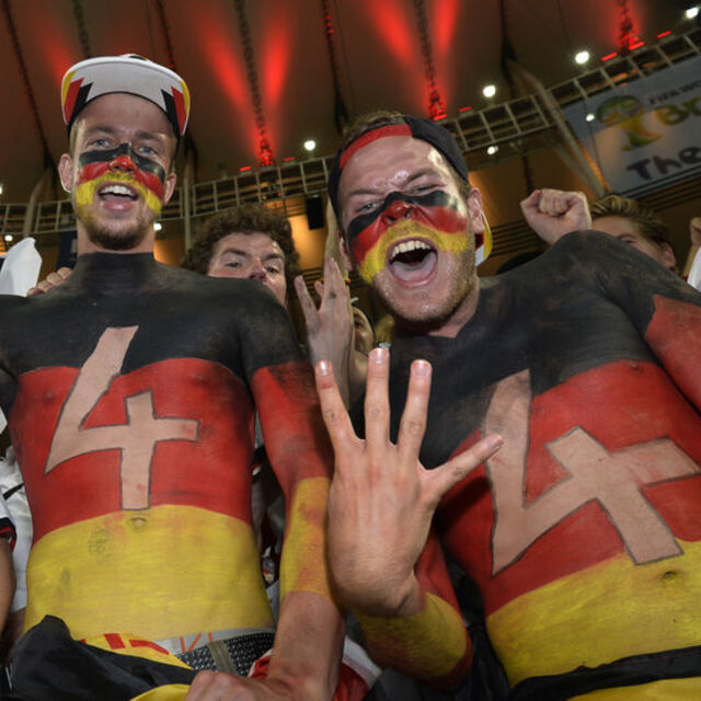 Almanlardan çılgın kutlama!