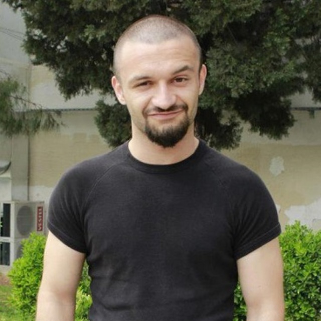 "Twitter'da tüm torpahlar alındı, bize yer galmadı"