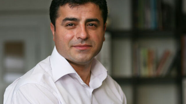 İşte Selahattin Demirtaş'ın seçim sloganı