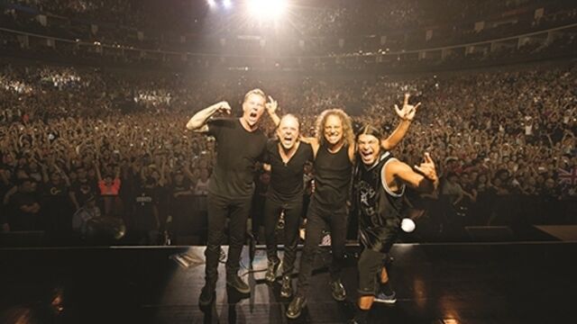 Metallica konserinde yuhaladılar!