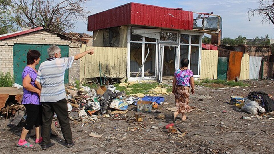 Donetsk'te halk kenti terk ediyor