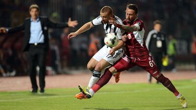 Akhisar'da ilk imzalar