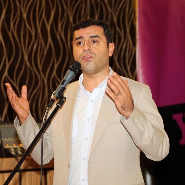 İş dünyasından Selahattin Demirtaş'a destek
