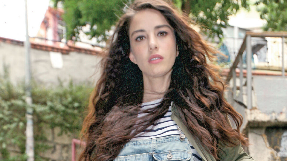 "Oyunculukta deneme yanılma sürecindeyim"