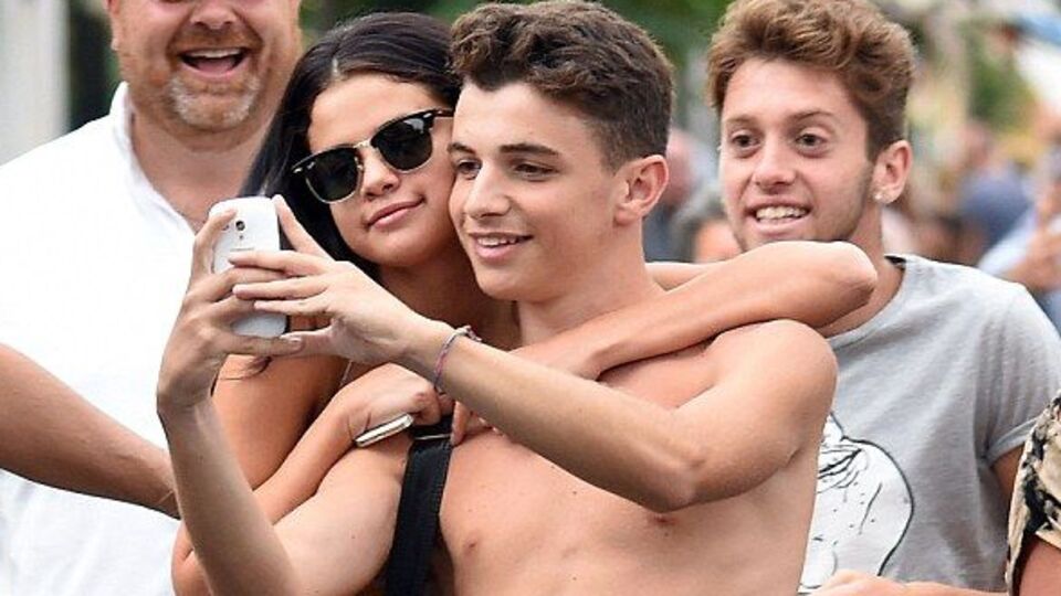 Artık Justin'den bıktı